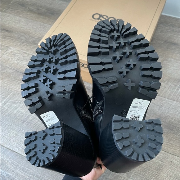 ASOS Bobbie Boots - Picture 10 of 11